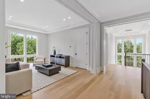 744 Lawton St, McLean, VA 22101 - Photo 57