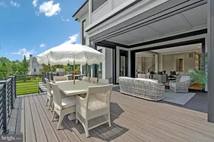 744 Lawton St, McLean, VA 22101 - Photo 41