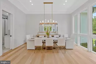 744 Lawton St, McLean, VA 22101 - Photo 3