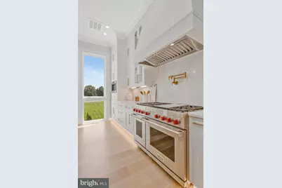 744 Lawton Street, McLean, VA 22101 - Photo 29