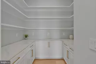 744 Lawton St, McLean, VA 22101 - Photo 33