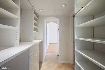 1800 Old Meadow Road #1712A, McLean, VA 22102 - Photo 27