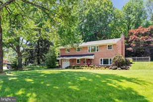 7500 Long Pine Dr, Springfield, VA 22151 - Photo 5