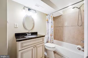 7500 Long Pine Dr, Springfield, VA 22151 - Photo 31