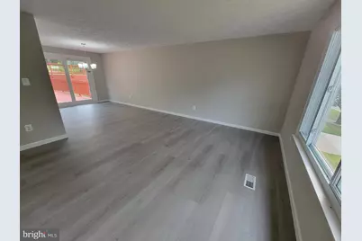 7598 Springfield Hills Drive, Springfield, VA 22153 - Photo 15