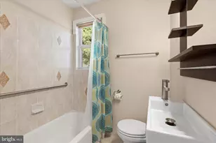 4003 Kloman St, Annandale, VA 22003 - Photo 47