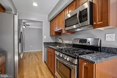 3354 Woodburn Road #21, Annandale, VA 22003 - Photo 9