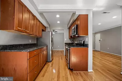 3354 Woodburn Road #21, Annandale, VA 22003 - Photo 7