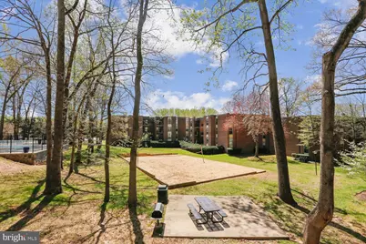 3354 Woodburn Road #21, Annandale, VA 22003 - Photo 27