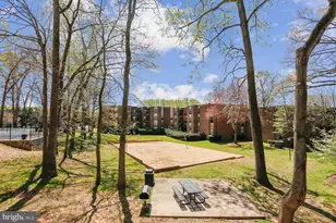 3354 Woodburn Rd, Annandale, VA 22003 - Photo 27