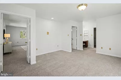 8406 Cathedral Forest Drive, Fairfax Station, VA 22039 - Photo 17