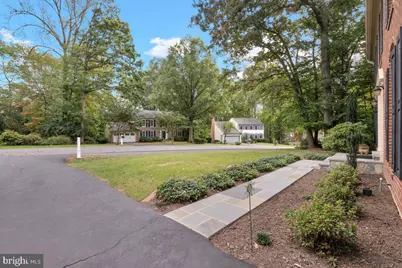 11556 Southington Lane, Herndon, VA 20170 - Photo 5
