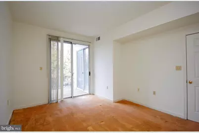 1625 International Drive #307, McLean, VA 22102 - Photo 9