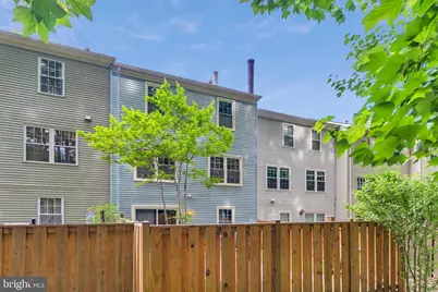 7868 Newport Glen Pass, Annandale, VA 22003 - Photo 5