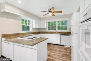 2108 Wilkinson Pl, Alexandria, VA 22306 - Photo 19