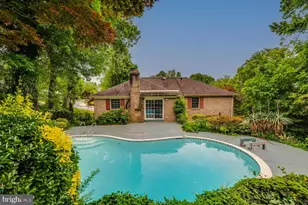 2108 Wilkinson Pl, Alexandria, VA 22306 - Photo 5