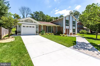 9212 Arabian Avenue, Vienna, VA 22182 - Photo 1