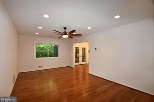 9011 Brook Ford Rd, Burke, VA 22015 - Photo 3