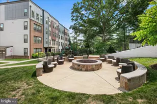4153 Red Mulberry Dr, Fairfax, VA 22033 - Photo 35