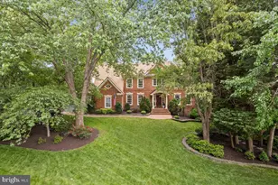 3801 Washington Woods Dr, Alexandria, VA 22309 - Photo 71