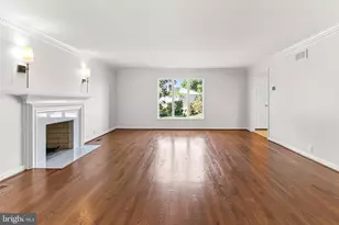 6294 Dunaway Ct, McLean, VA 22101 - Photo 9