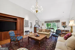 1003 Priory Pl, McLean, VA 22101 - Photo 15