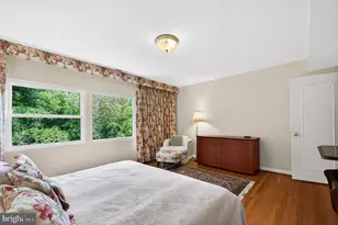1003 Priory Pl, McLean, VA 22101 - Photo 27