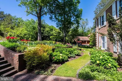 1003 Priory Place, McLean, VA 22101 - Photo 7