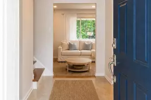 3803 Stoneybrooke Ct, Alexandria, VA 22306 - Photo 3