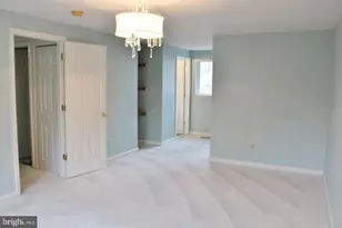 9400 Wrought Iron Ct, Fairfax, VA 22032 - Photo 13