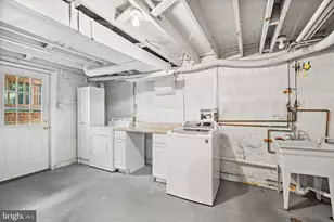 5308 Inverchapel Rd, Springfield, VA 22151 - Photo 23