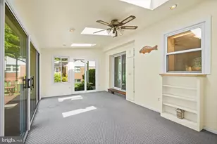 5308 Inverchapel Rd, Springfield, VA 22151 - Photo 7