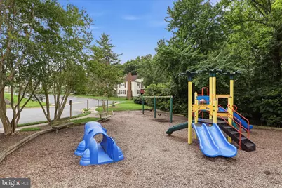 8086 Sleepy View Lane, Springfield, VA 22153 - Photo 9