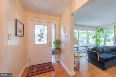 7041 Cindy Lane, Annandale, VA 22003 - Photo 3