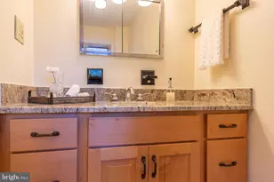 7041 Cindy Ln, Annandale, VA 22003 - Photo 21