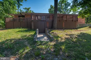 7041 Cindy Ln, Annandale, VA 22003 - Photo 35