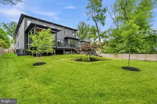 909 Myers Cir SW, Vienna, VA 22180 - Photo 73