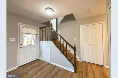 14421 Gringsby Court, Centreville, VA 20120 - Photo 5
