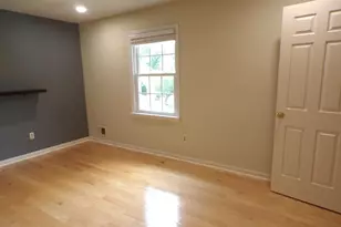 5915 Parkridge Ln, Alexandria, VA 22310 - Photo 11