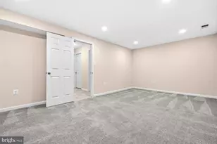 2475 Wheat Meadow Cir, Herndon, VA 20171 - Photo 39