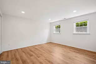 4138 Meadow Field Ct, Fairfax, VA 22033 - Photo 19