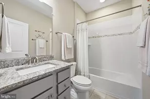 10718 Spruce St, Fairfax, VA 22030 - Photo 45