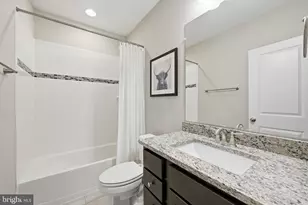 10718 Spruce St, Fairfax, VA 22030 - Photo 53