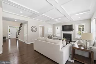 10718 Spruce St, Fairfax, VA 22030 - Photo 11