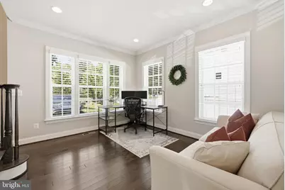 10718 Spruce Street, Fairfax, VA 22030 - Photo 7