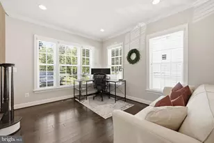 10718 Spruce St, Fairfax, VA 22030 - Photo 7