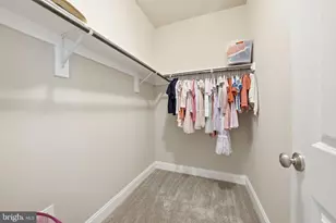 10718 Spruce St, Fairfax, VA 22030 - Photo 39