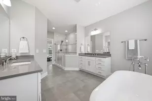 10718 Spruce St, Fairfax, VA 22030 - Photo 33