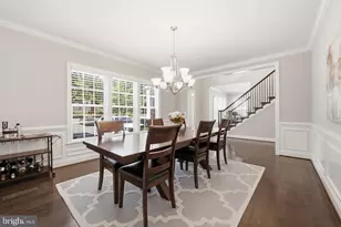 10718 Spruce St, Fairfax, VA 22030 - Photo 5