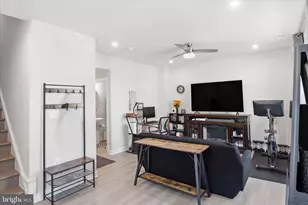 2861 Hokie Ln, Alexandria, VA 22306 - Photo 5